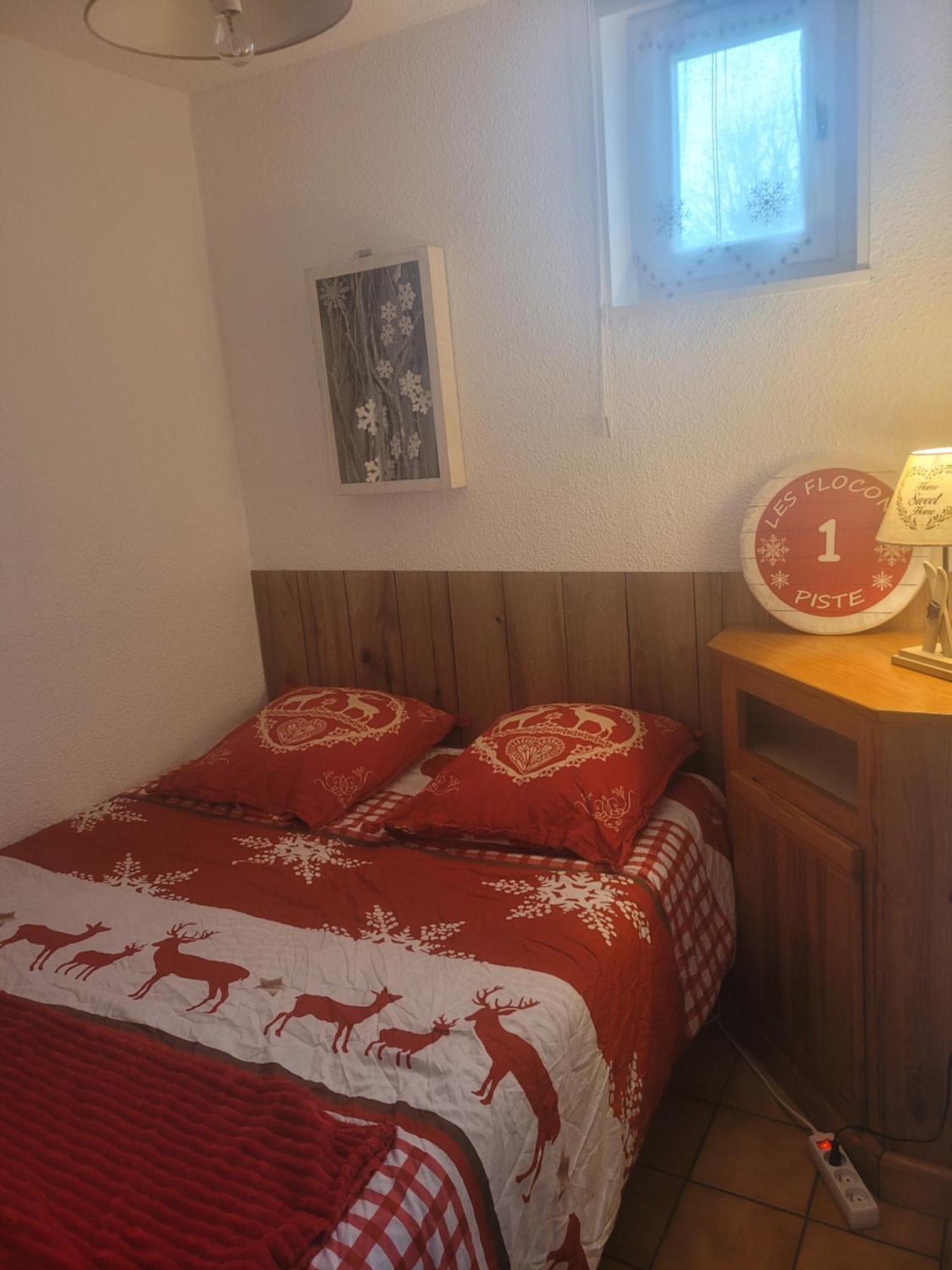 Appartement Le Flocon, Joli Petit Cocon 4 Pers En Rez De Jardin Draps Inclus Ле-Русс Экстерьер фото