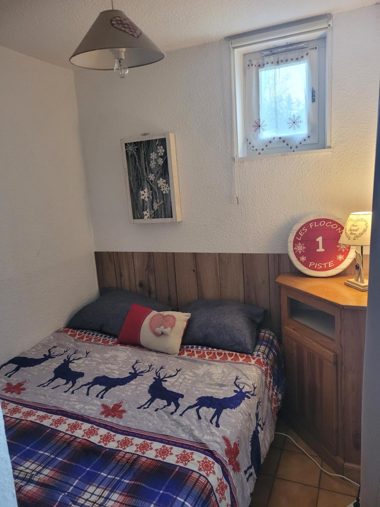 Appartement Le Flocon, Joli Petit Cocon 4 Pers En Rez De Jardin Draps Inclus Ле-Русс Экстерьер фото